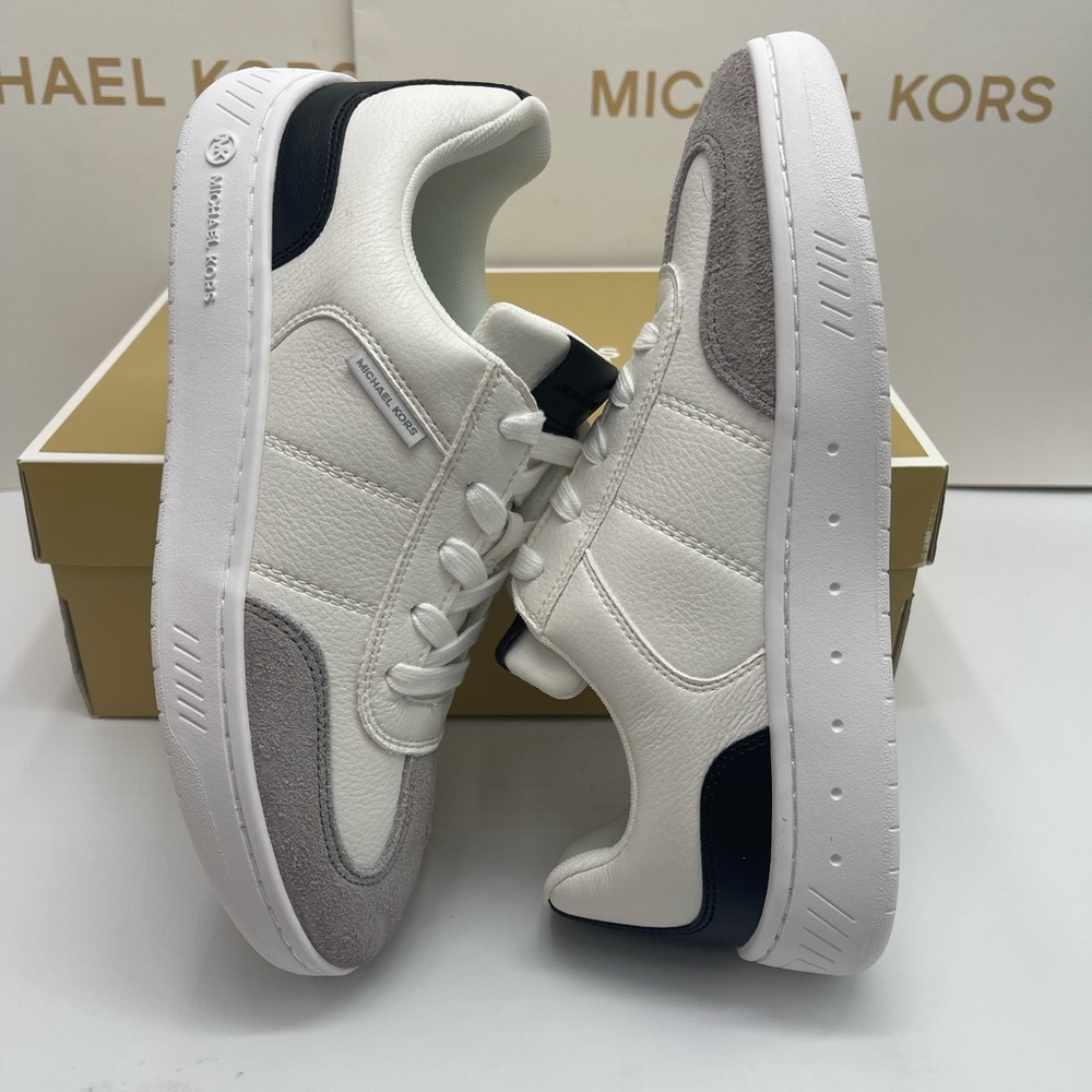 MICHAEL KORS Kai Mixed-Media Sneaker
Kai White
Cream and Gray Casual Sneakers - Picture 15 of 16